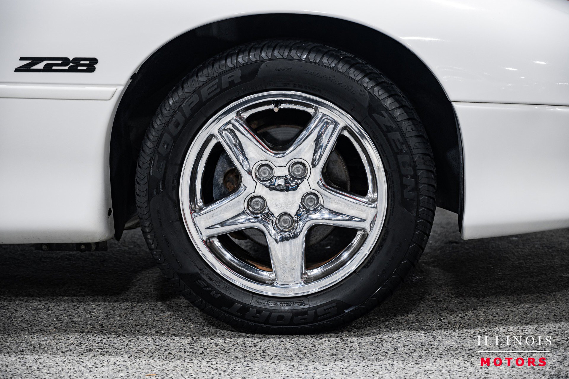 Used 1997 Chevrolet Camaro Z28 image 15