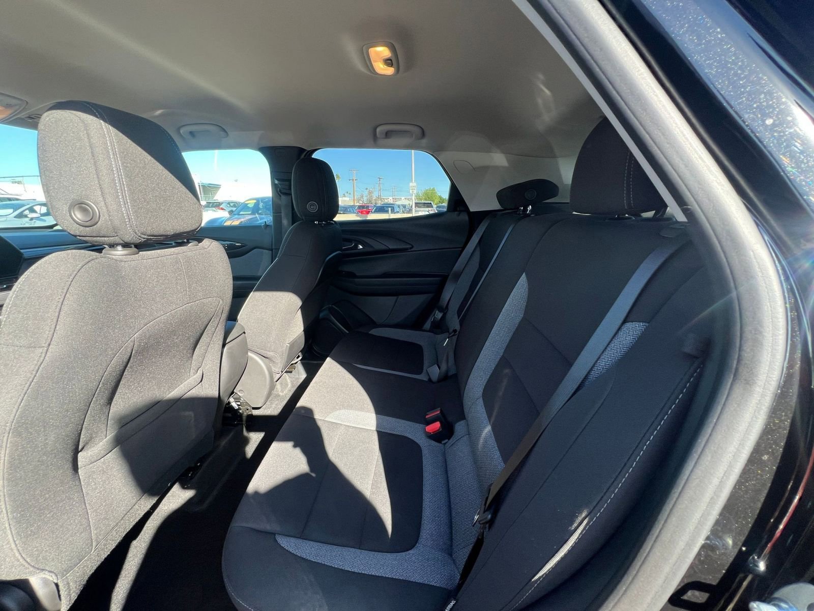 Used 2025 Chevrolet TrailBlazer LT image 25