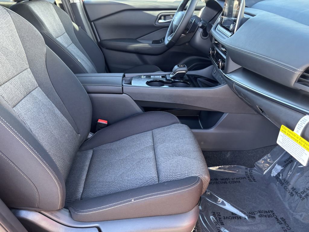 New 2026 Nissan Rogue Platinum w/ Platinum Premium Package AWD/4WD image 9