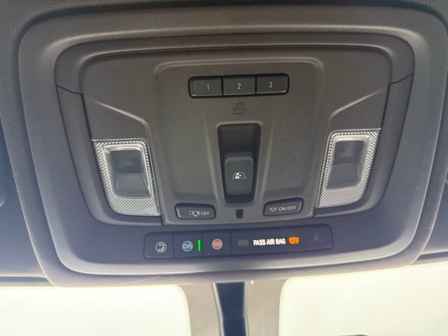 Used 2020 GMC Sierra 2500 SLT w/ SLT Convenience Package image 27