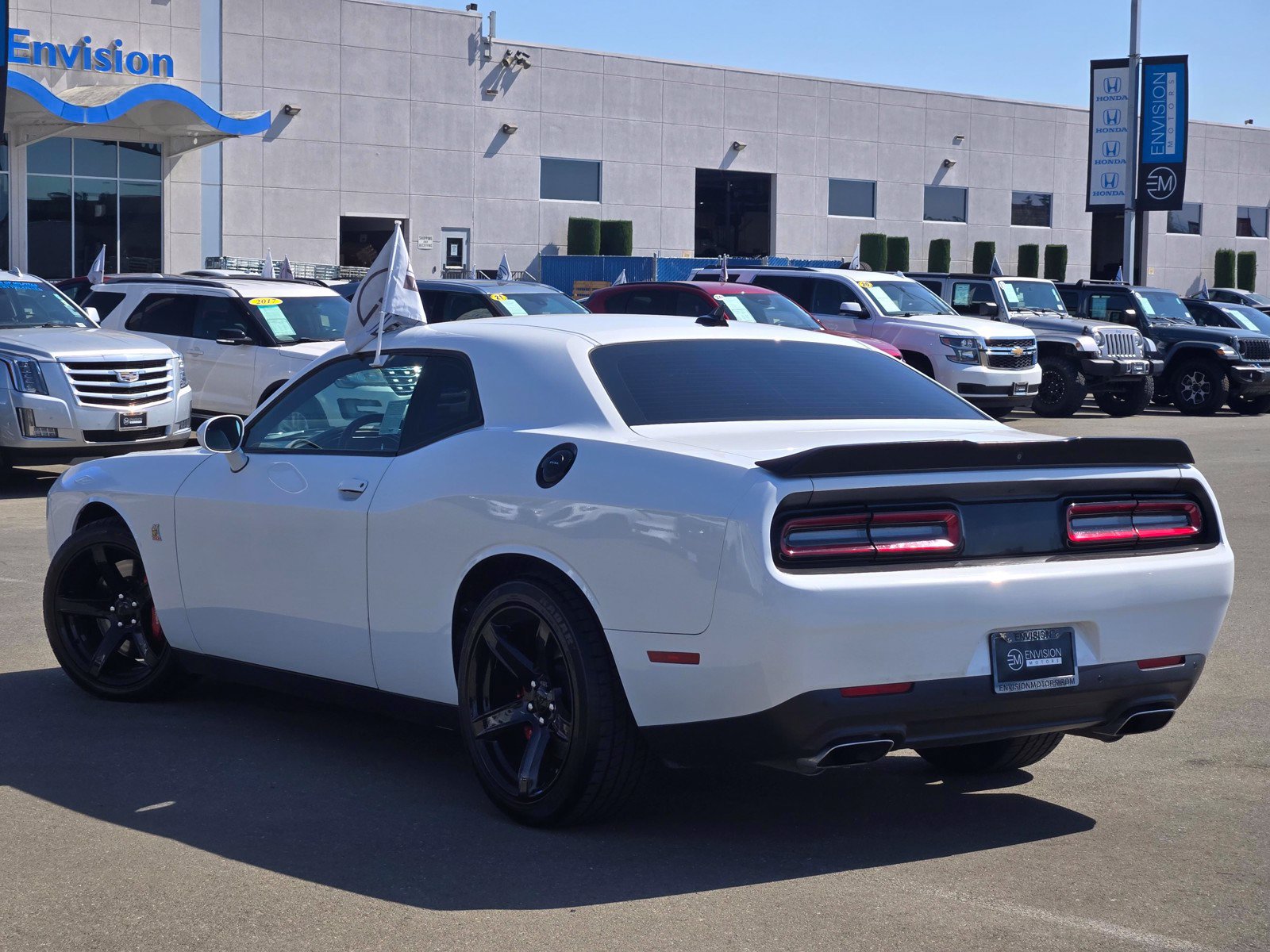 Used 2020 Dodge Challenger R/T Scat Pack w/ Dynamics Package RWD image 5