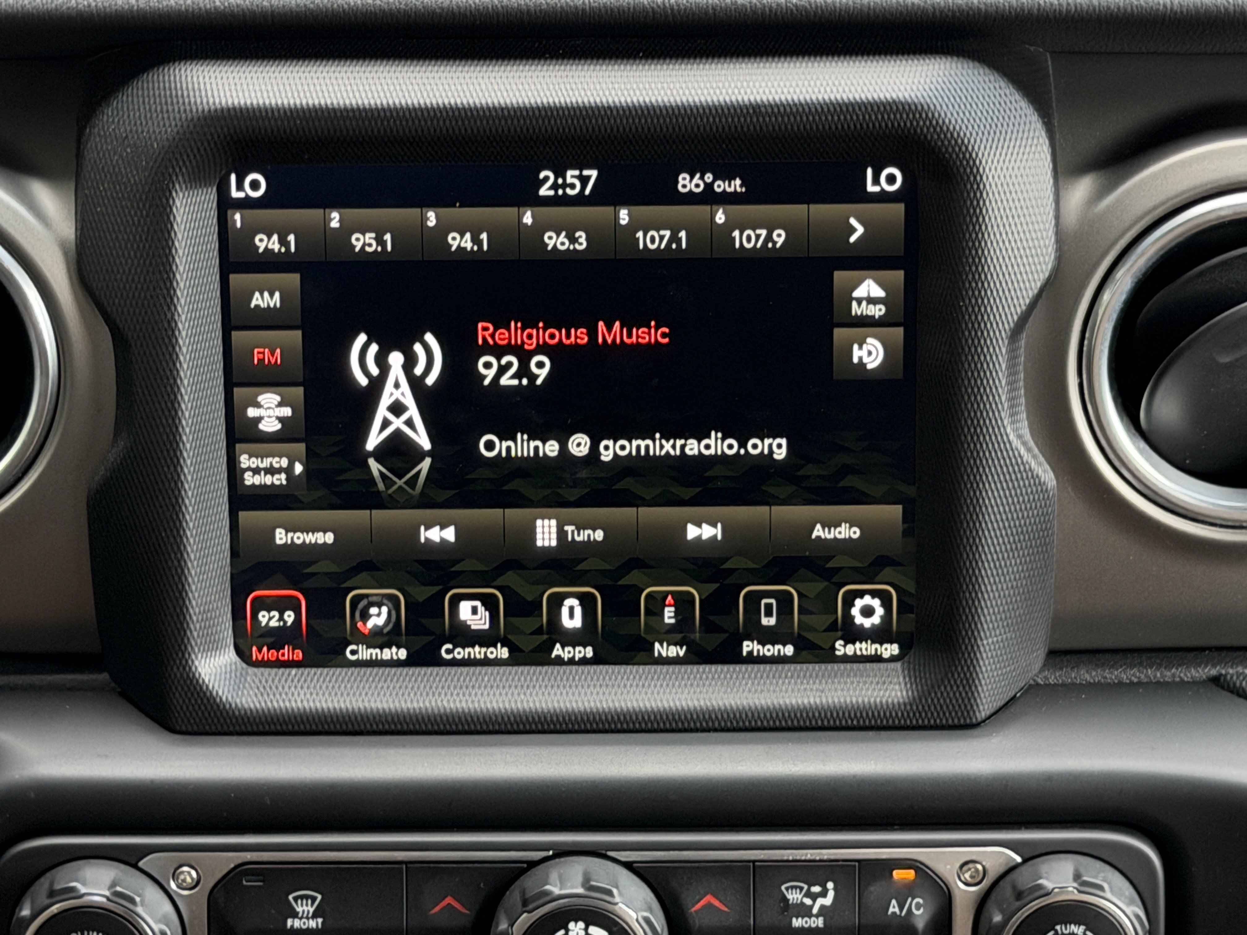 Used 2021 Jeep Gladiator Rubicon AWD/4WD image 25