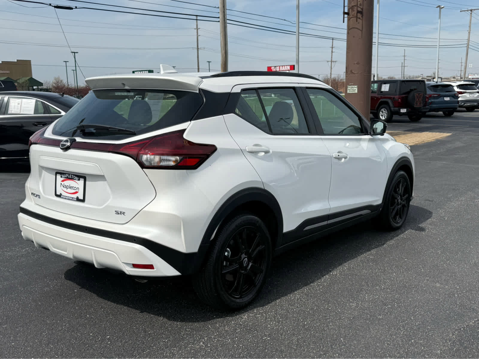 Used 2024 Nissan Kicks SR w/ SR Premium Package image 7
