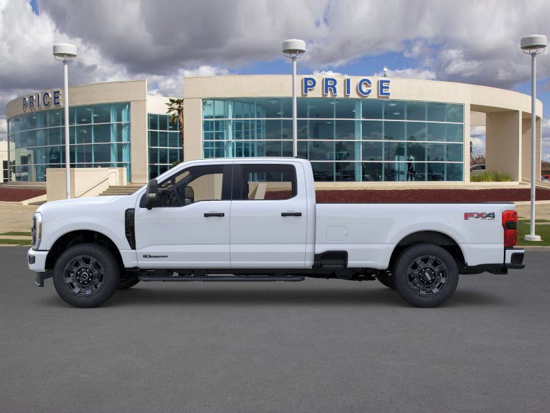 New 2026 Ford F350 4x4 Crew Cab Super Duty image 3