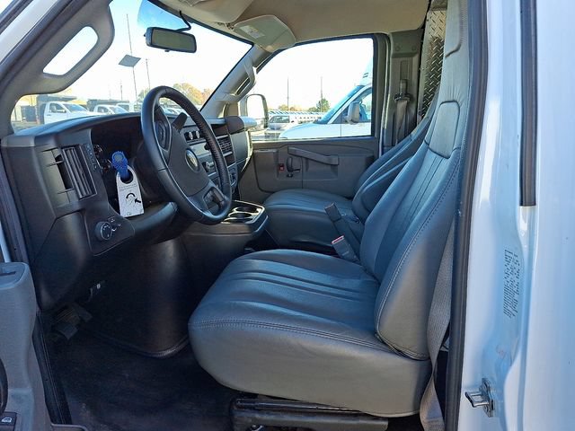 New 2023 Chevrolet Express 3500 w/ Power Convenience Package RWD image 6