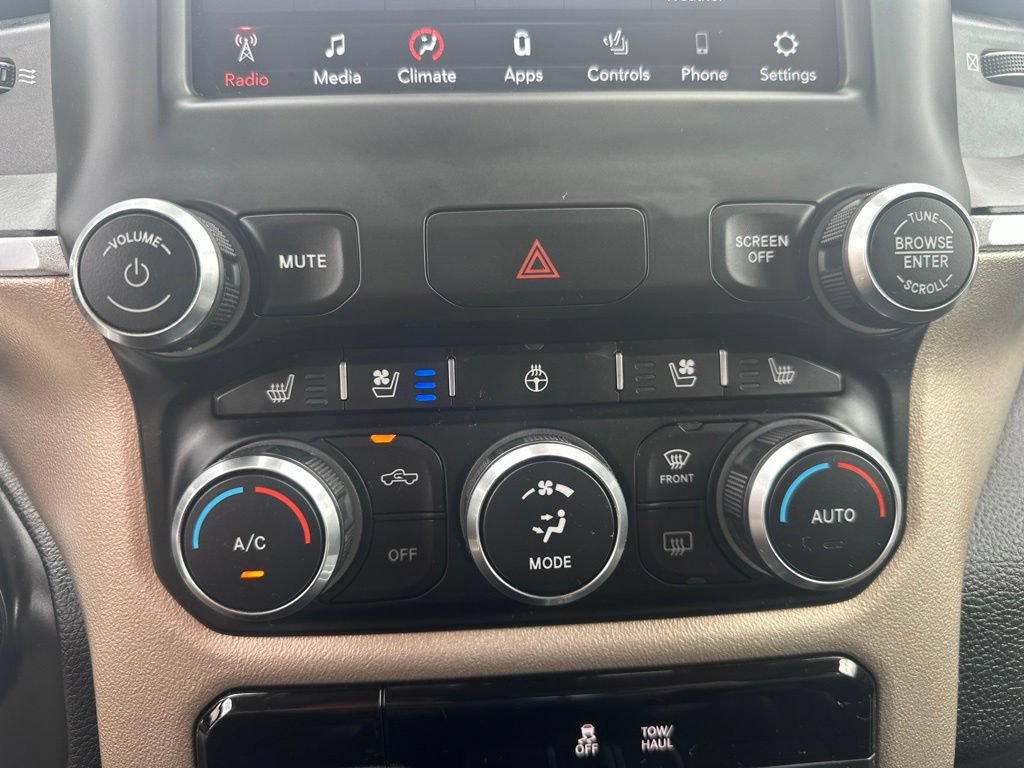 Used 2019 RAM 1500 Laramie AWD/4WD image 22