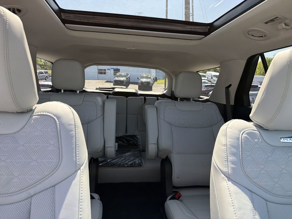 New 2026 Ford Explorer Platinum AWD/4WD image 13