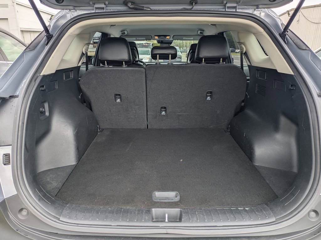 Used 2023 Kia Sportage EX image 10