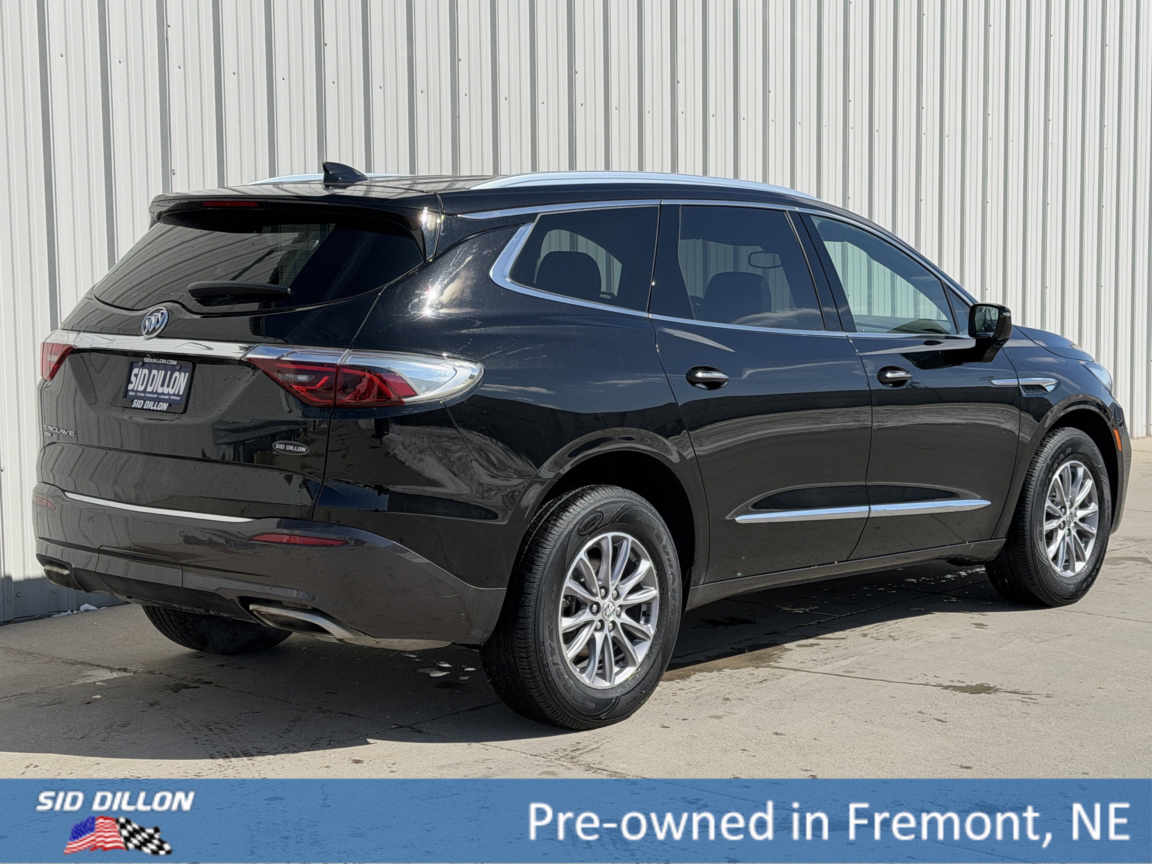 Certified 2023 Buick Enclave Essence w/ Trailering Package, 5000 lbs. AWD/4WD image 4