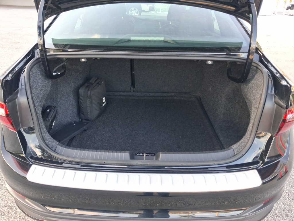 Certified 2023 Volkswagen Jetta Sport FWD image 13