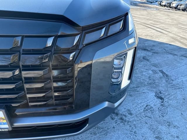Used 2025 Hyundai Palisade Limited AWD/4WD image 46