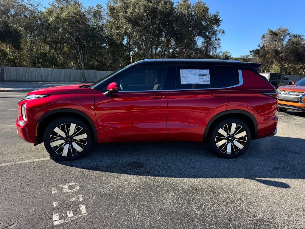 New 2026 Mitsubishi Outlander SEL image 4