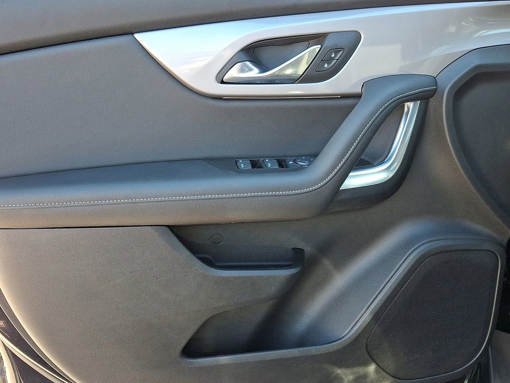 Certified 2025 Chevrolet Blazer LT image 12