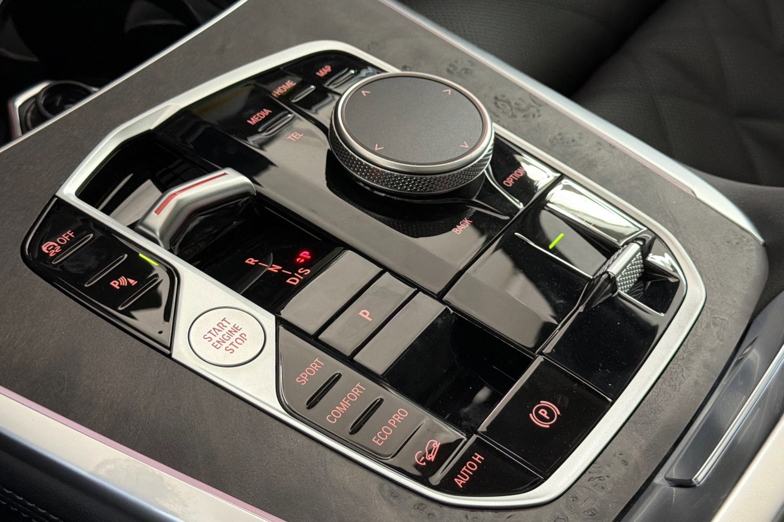 New 2026 BMW X7 xDrive40i w/ M Sport Package image 18