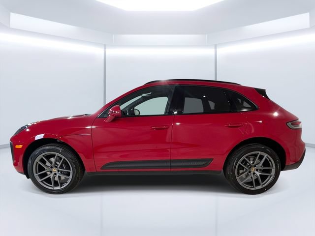 New 2026 Porsche Macan AWD/4WD image 4