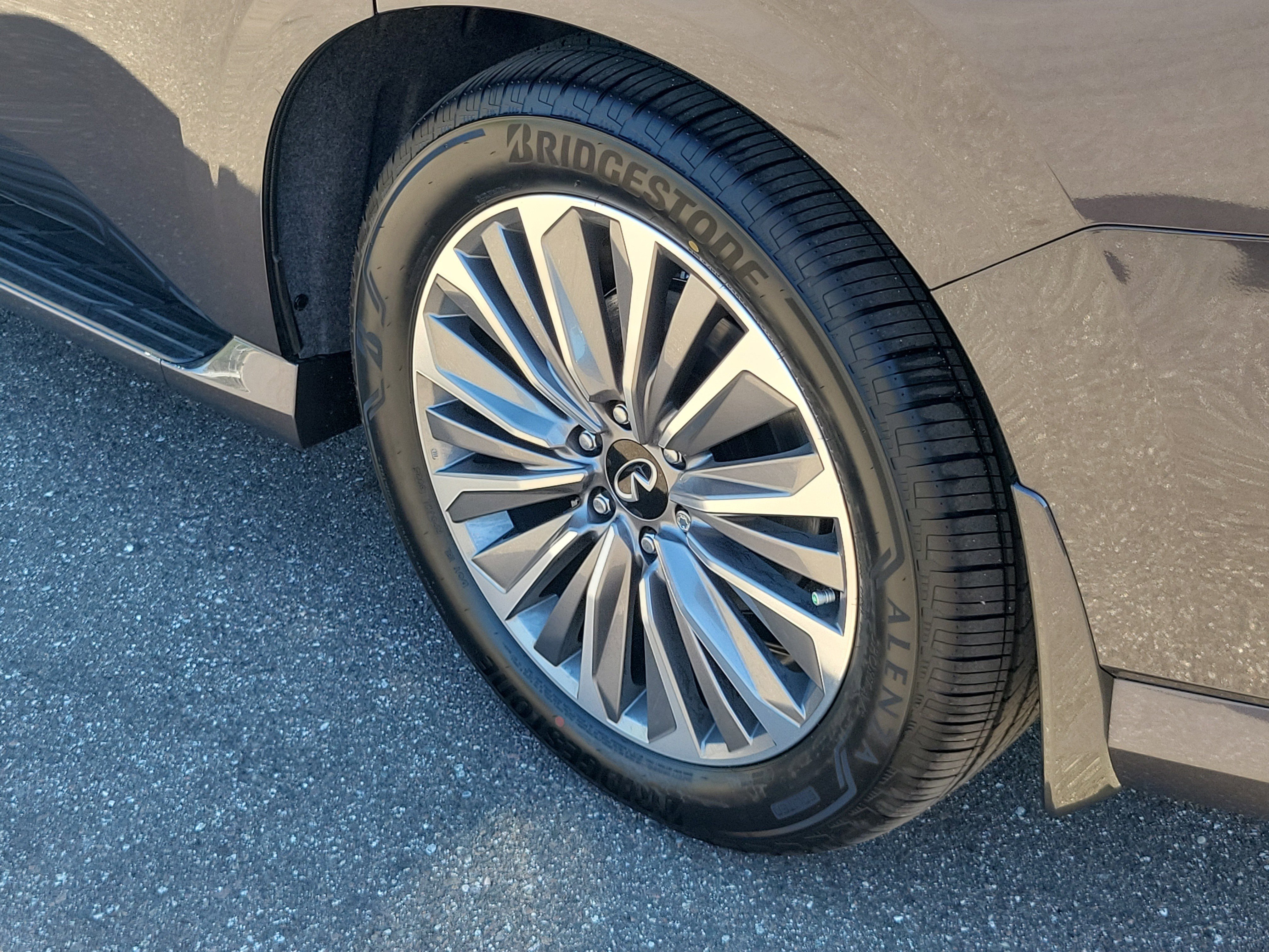 New 2026 INFINITI QX80 Luxe w/ Exterior Package image 5