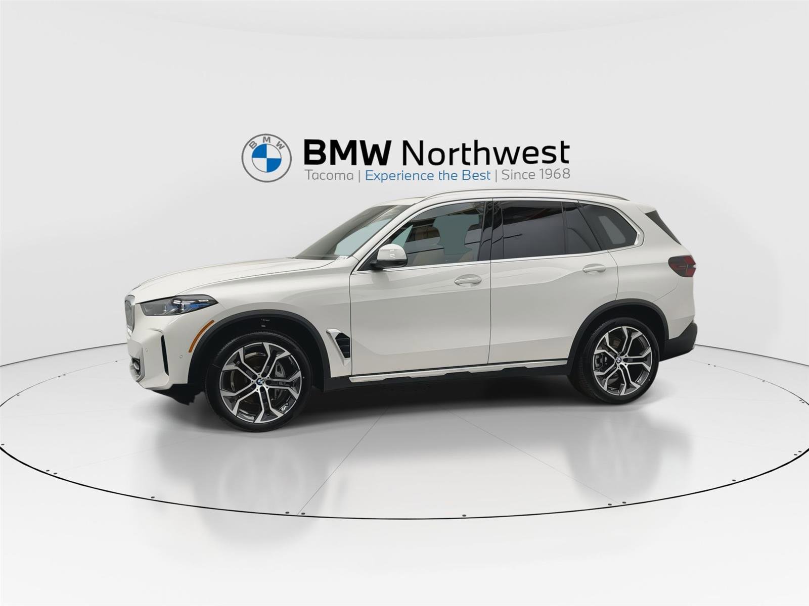 New 2026 BMW X5 xDrive40i w/ Climate Comfort Package AWD/4WD image 10