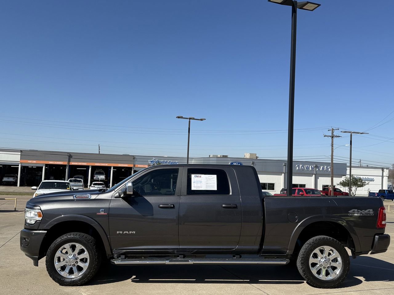 Used 2022 RAM 2500 Laramie image 3