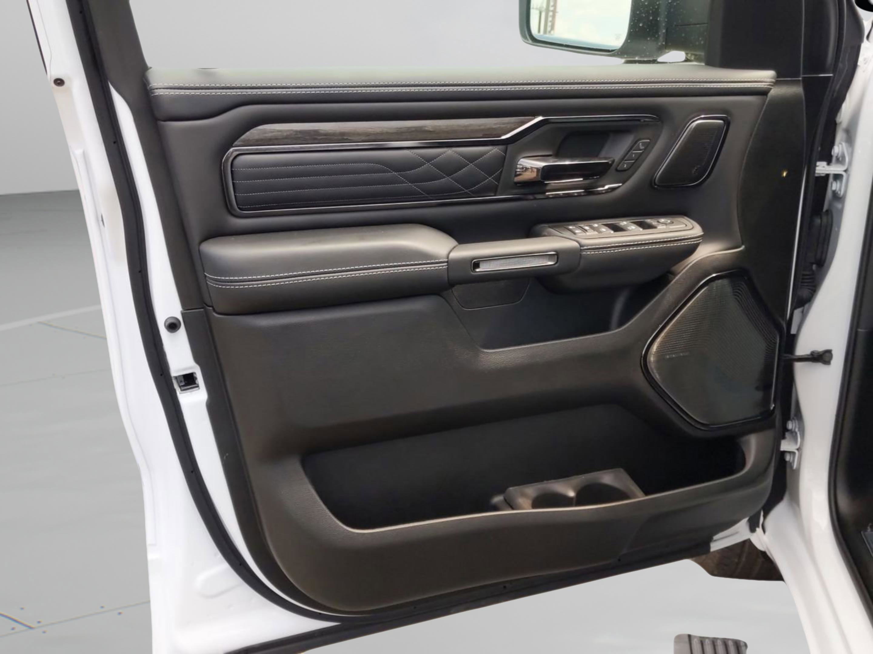 New 2026 RAM 1500 Limited image 12