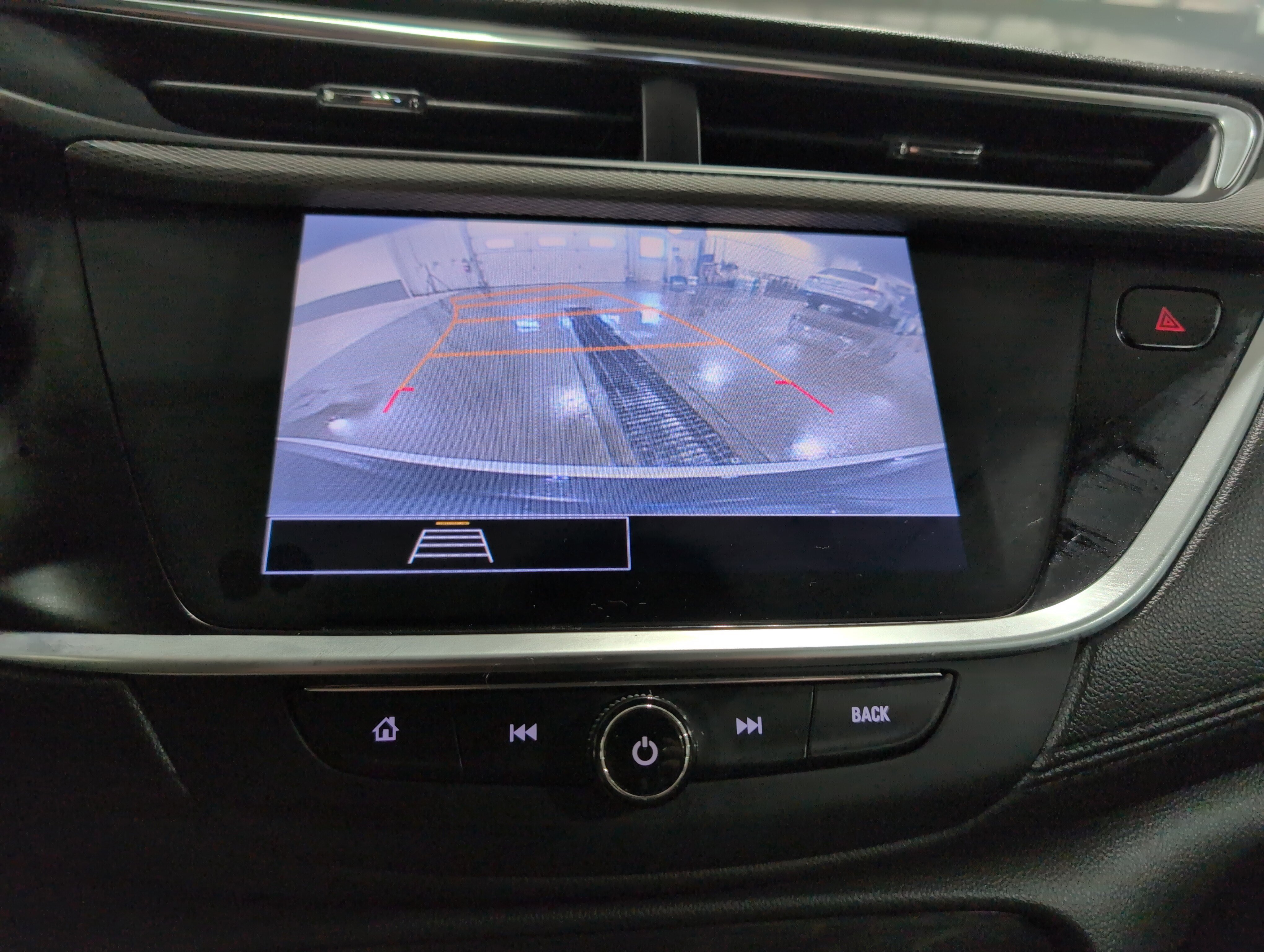 Used 2021 Buick Encore GX Select image 17