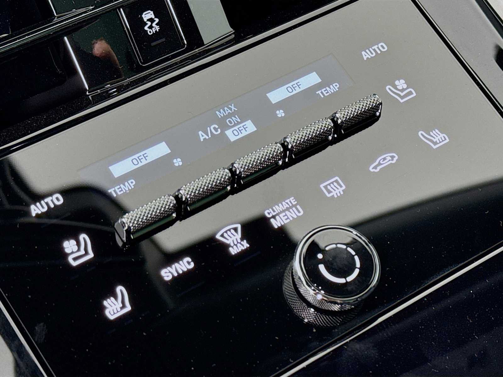 Used 2026 Porsche Panamera RWD image 21