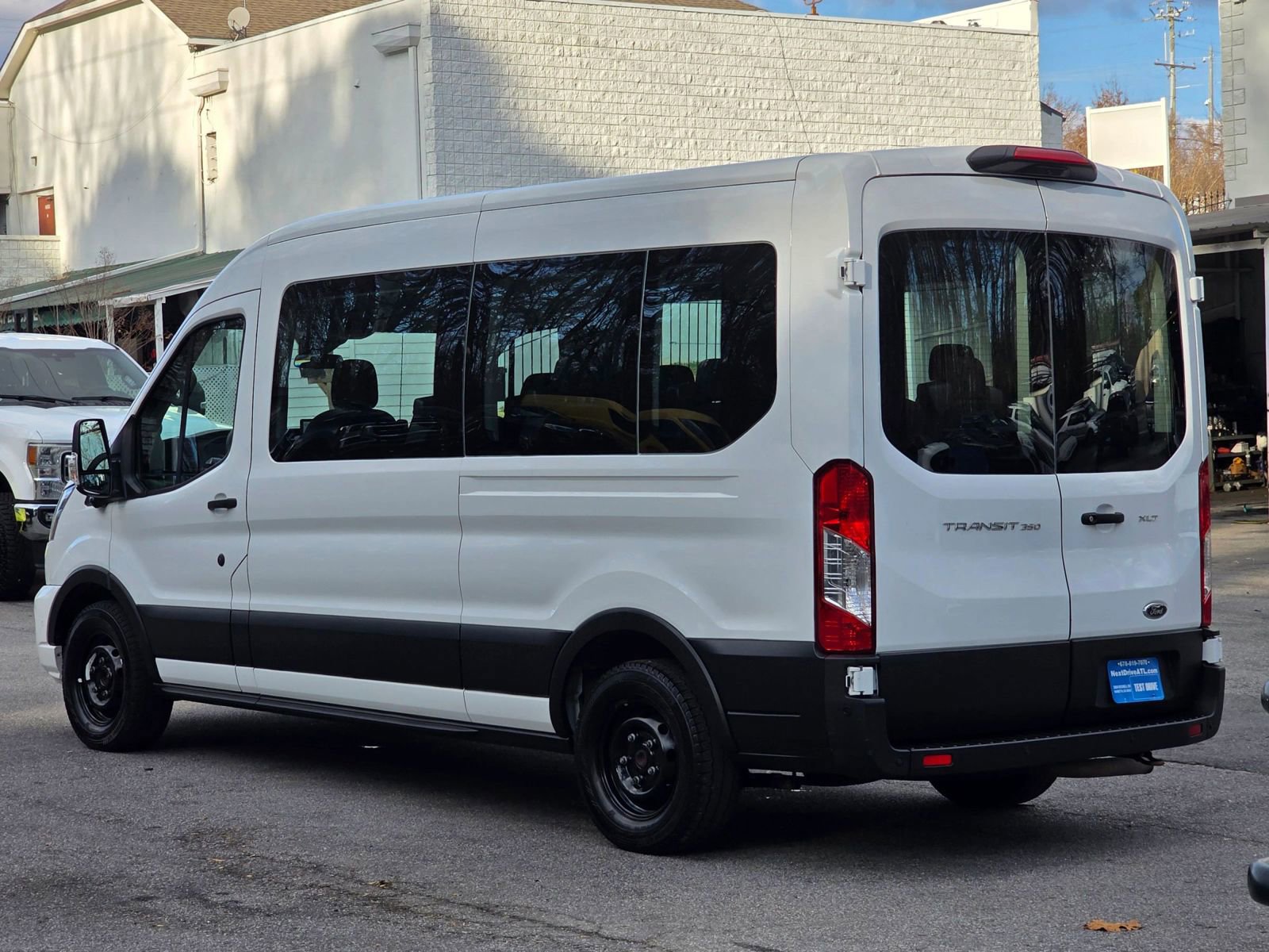 Used 2023 Ford Transit 350 XLT RWD image 6