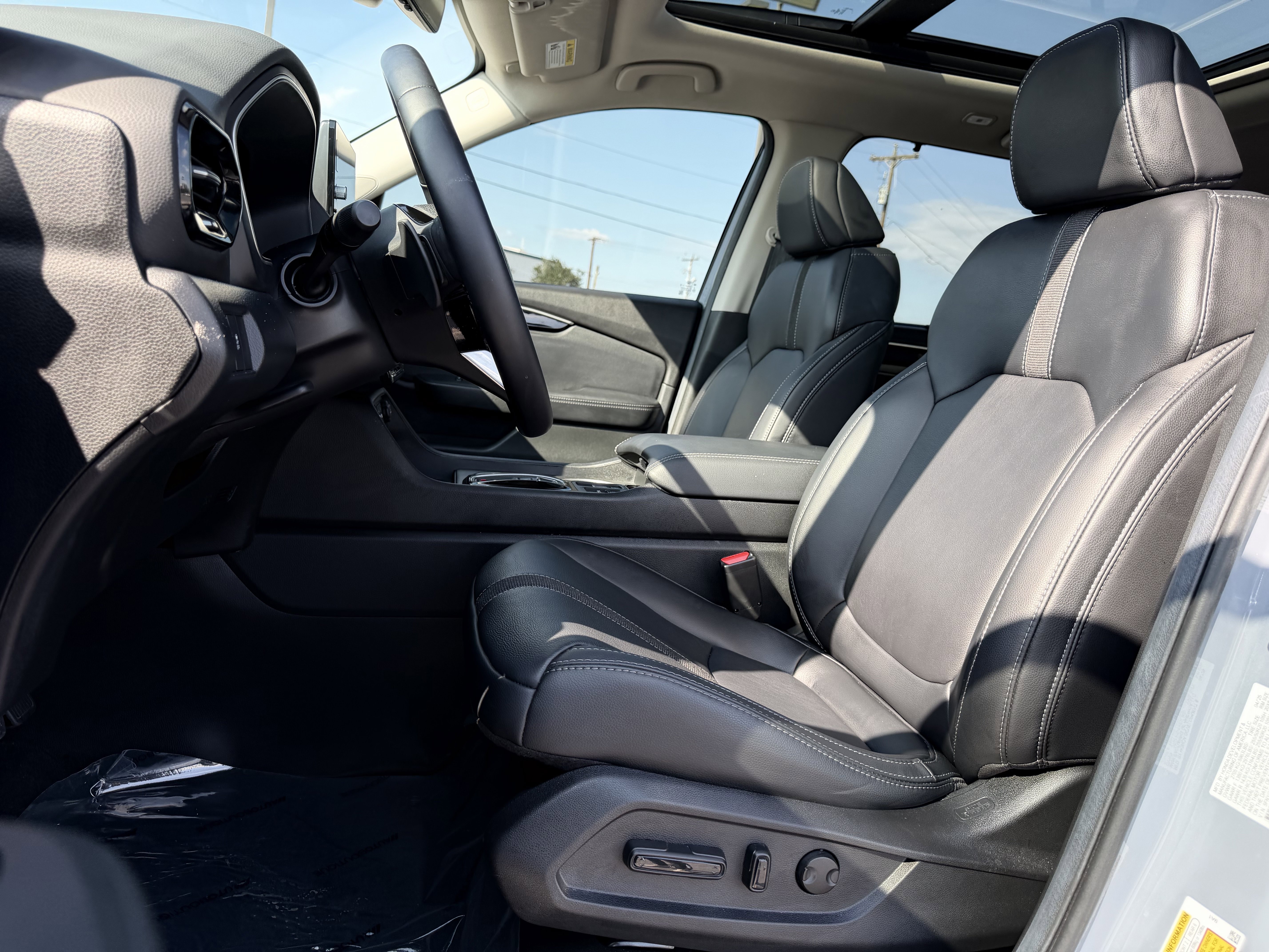 Used 2025 Honda Pilot Touring image 26