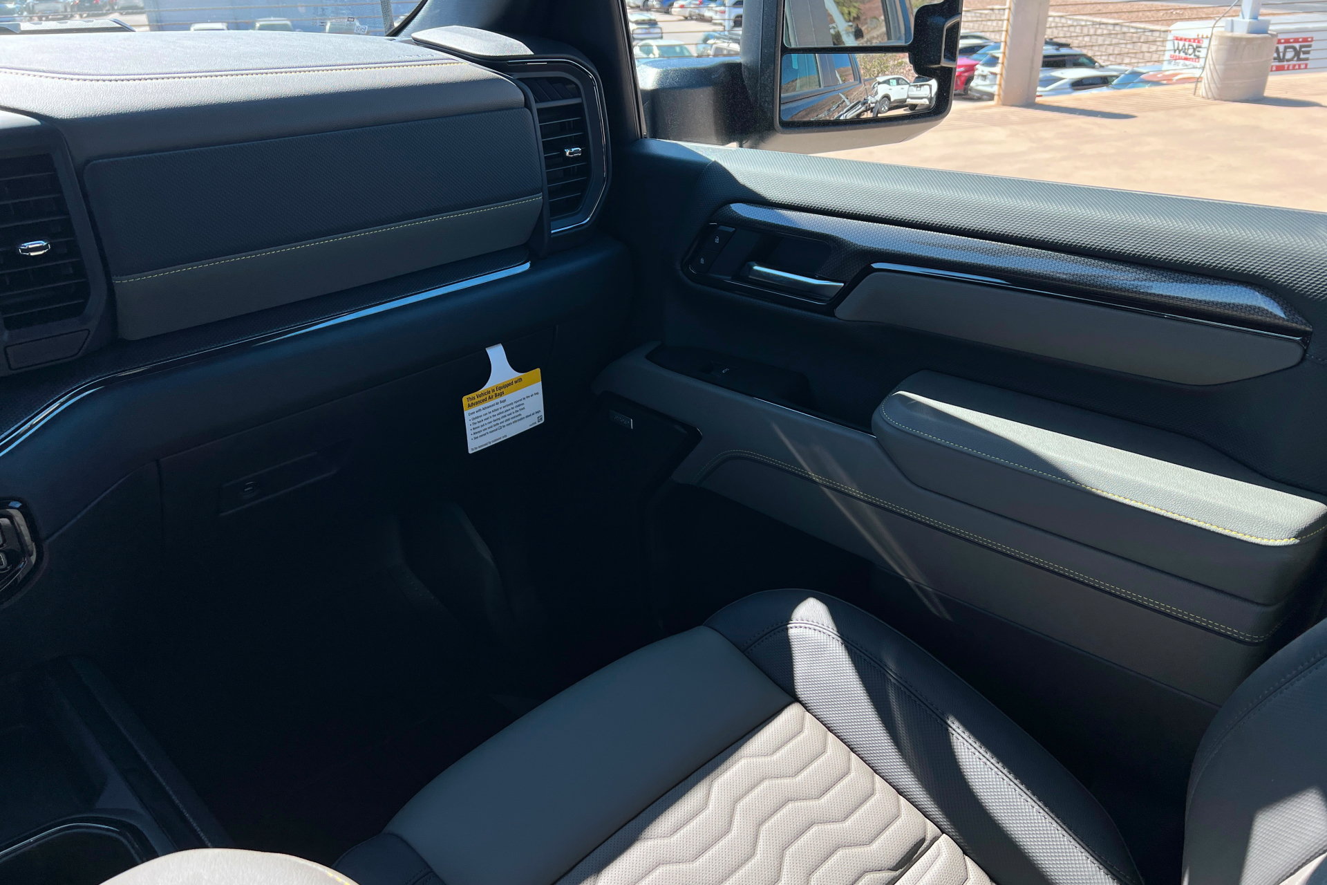 New 2026 Chevrolet Silverado 2500 ZR2 w/ LPO, Dark Essentials Package AWD/4WD image 11