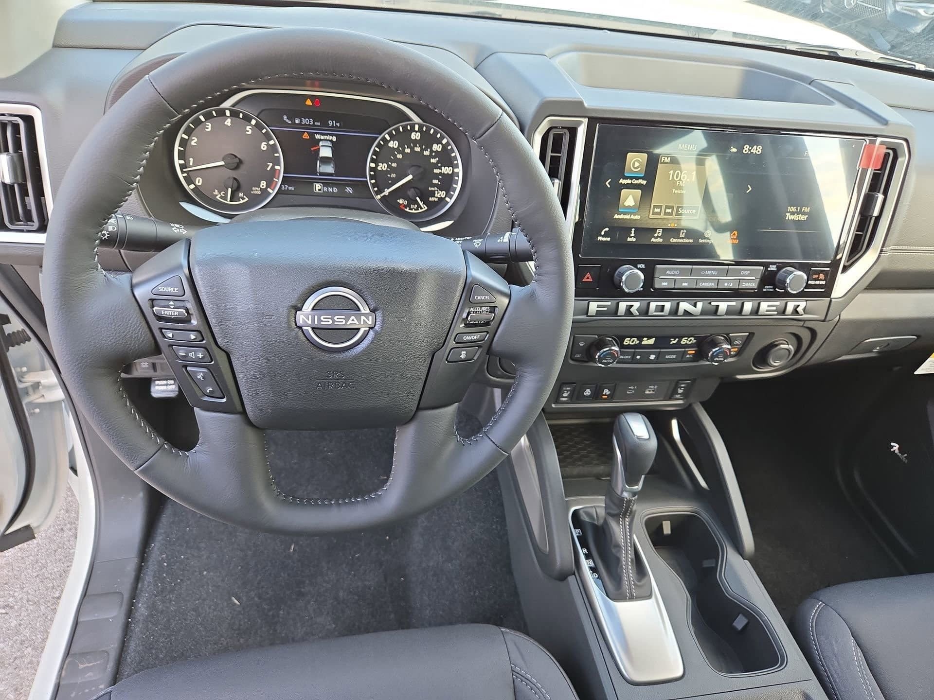 New 2025 Nissan Frontier SV w/ SV Convenience Package RWD image 32