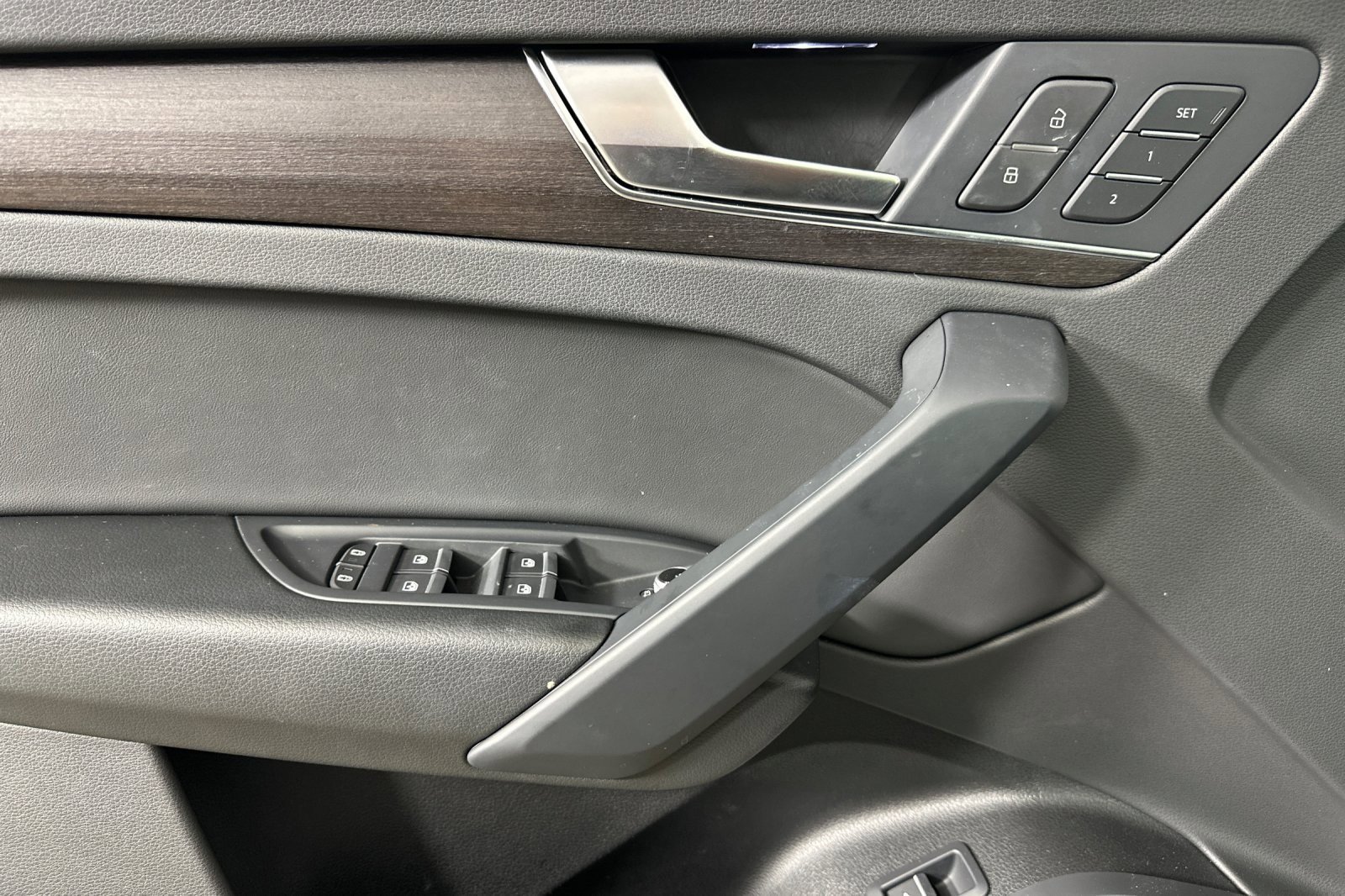 Used 2022 Audi Q5 2.0T Premium image 10