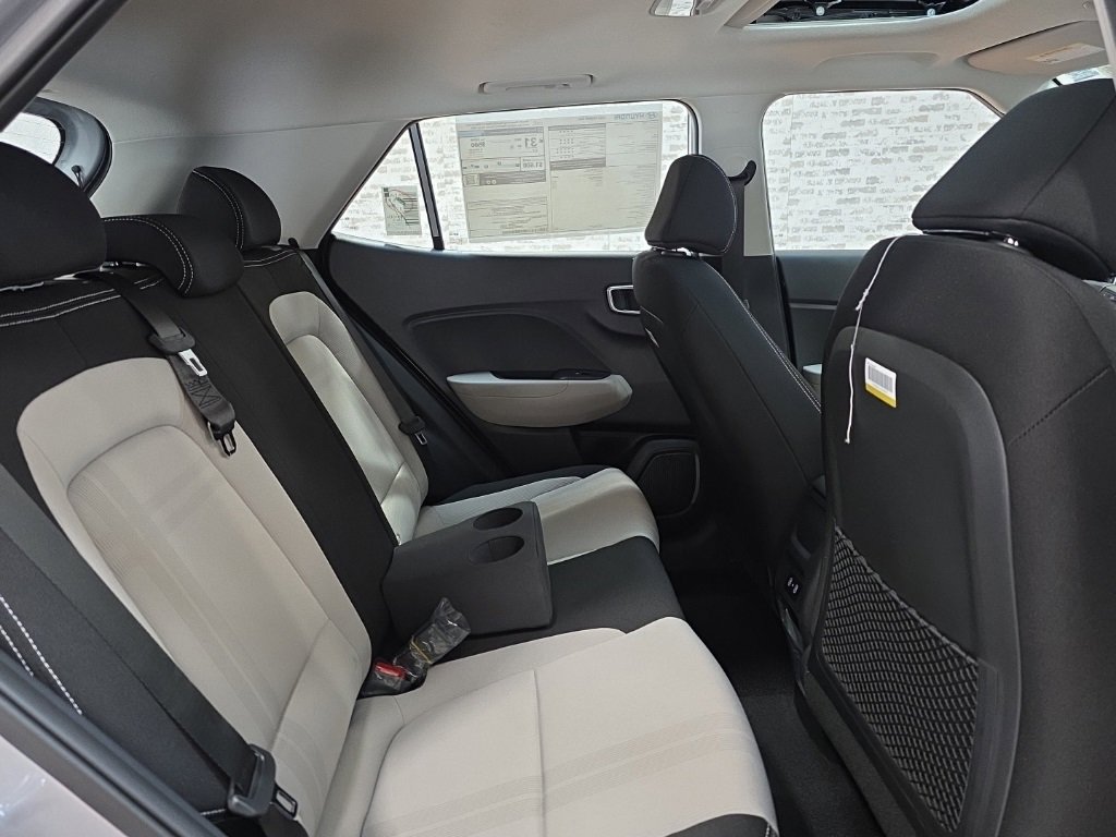 New 2026 Hyundai Venue SEL image 11