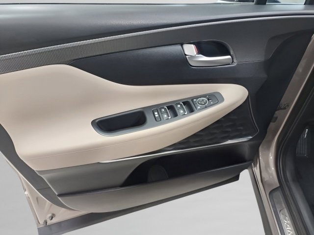 Used 2019 Hyundai Santa Fe Limited AWD/4WD image 24