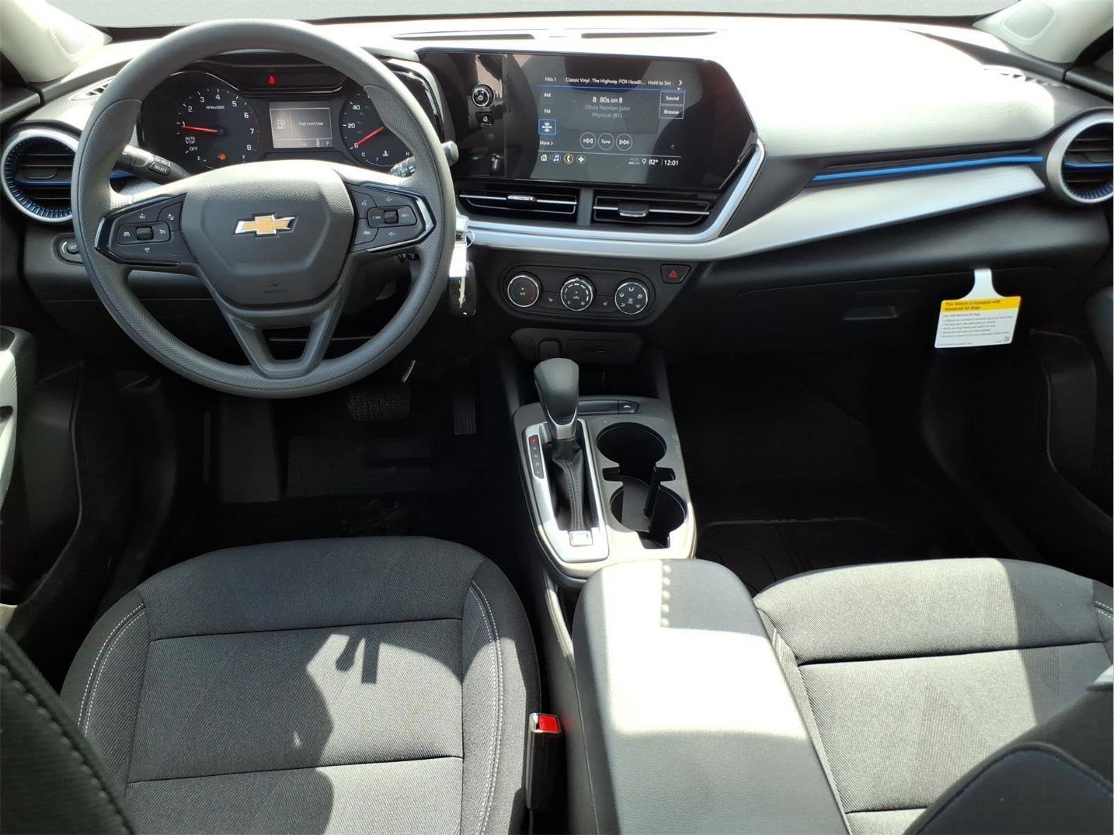 New 2026 Chevrolet Trax LS image 12