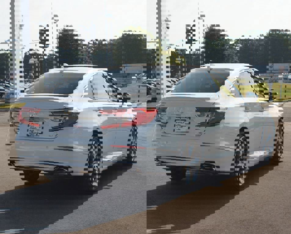 Used 2019 Honda Accord Touring image 20