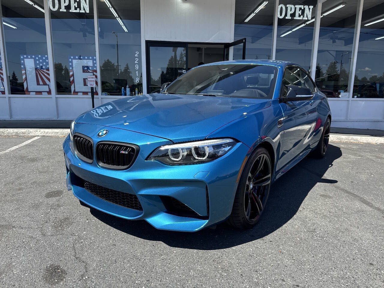Used 2018 BMW M2 RWD image 1
