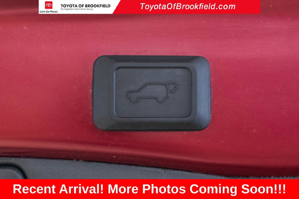 Certified 2024 Toyota RAV4 XLE w/ Convenience Package AWD/4WD image 33