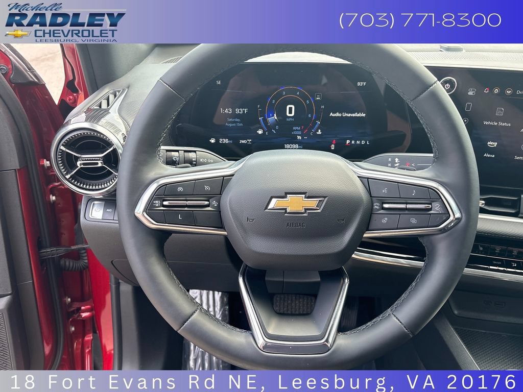 Used 2025 Chevrolet Equinox LT AWD/4WD image 15