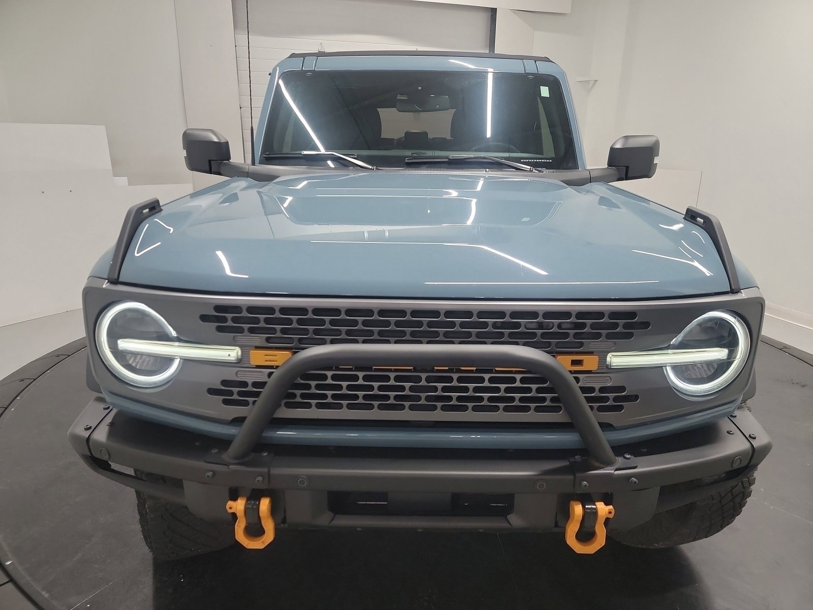 Used 2023 Ford Bronco Badlands video 2