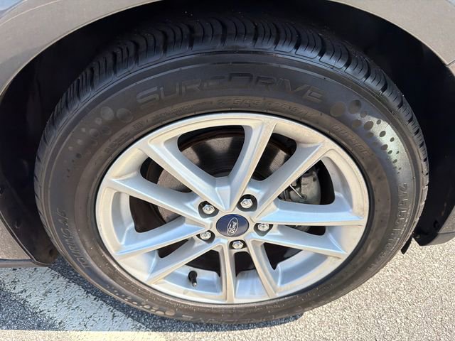 Used 2016 Ford Focus SE image 12