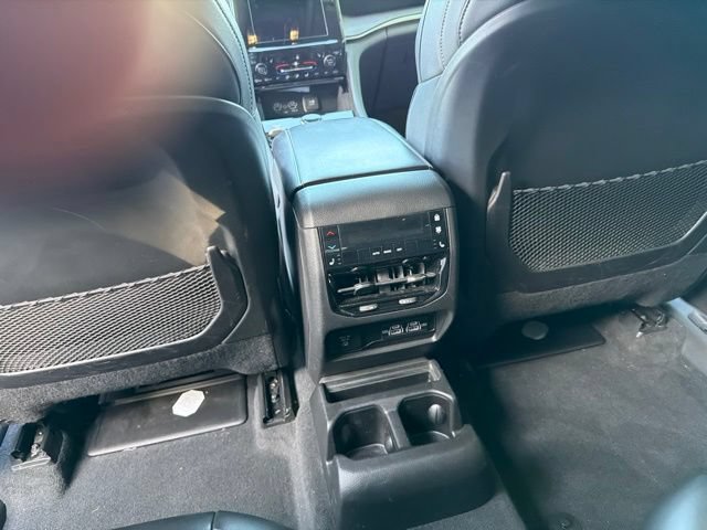 Used 2021 Jeep Grand Cherokee L Limited AWD/4WD image 20