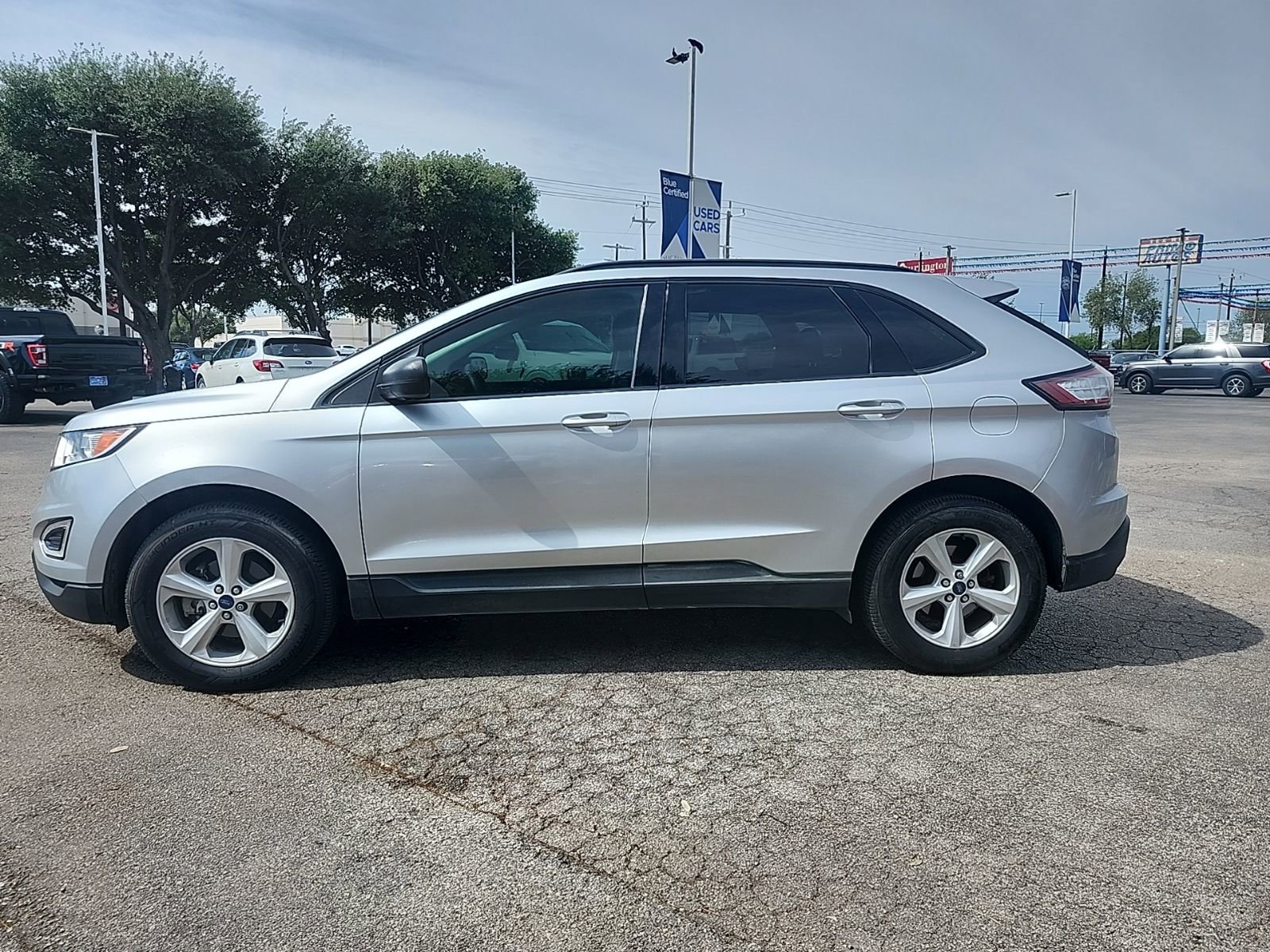 Used 2016 Ford Edge SE image 5