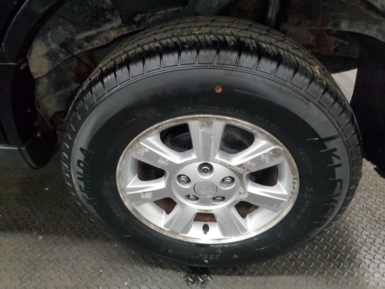 Used 2010 MAZDA Tribute i Sport FWD image 22