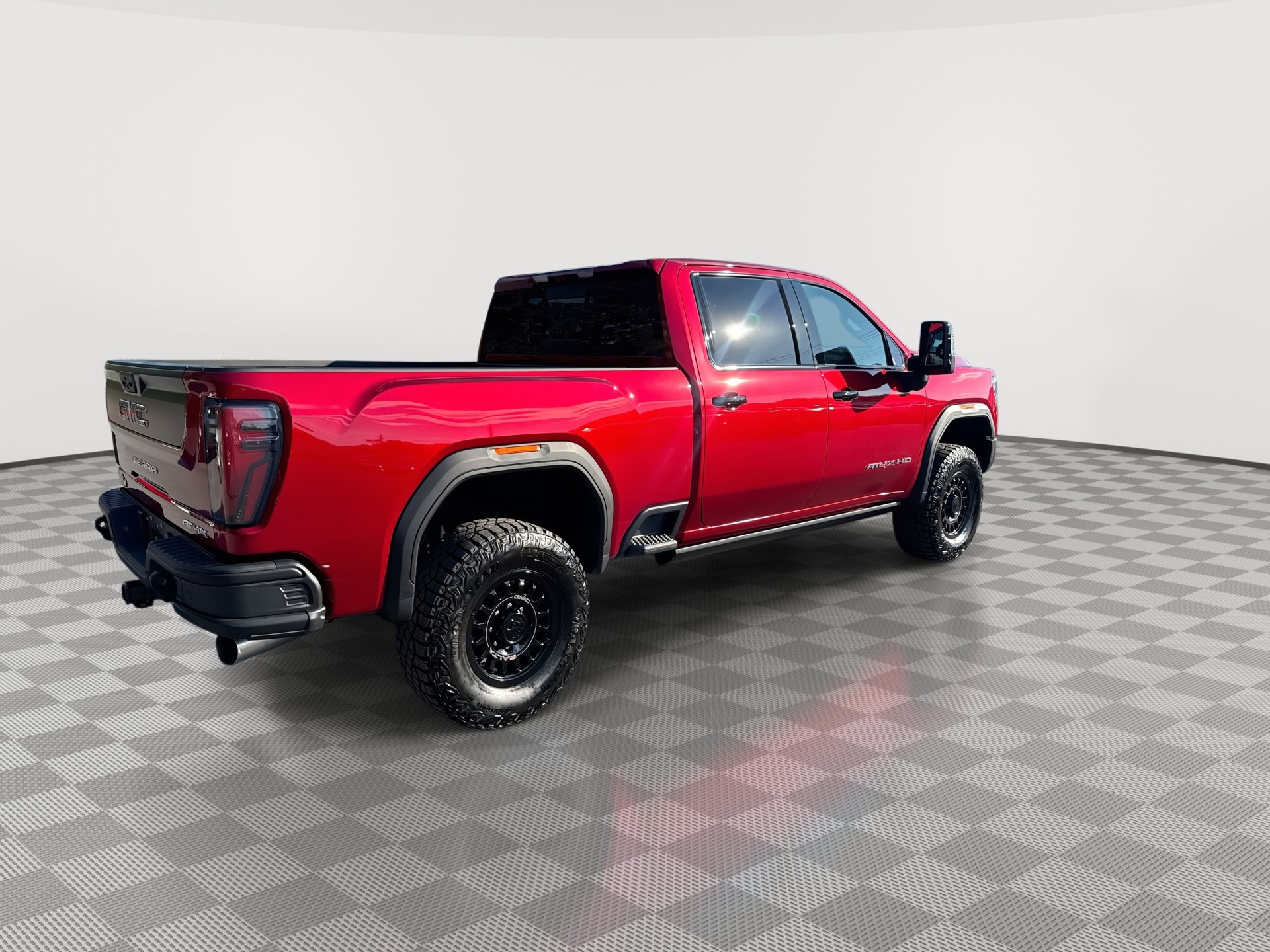 New 2026 GMC Sierra 2500 AT4X w/ AT4X AEV Edition AWD/4WD image 8