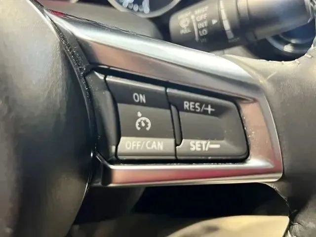 Used 2021 MAZDA MX-5 Miata RF Club RWD image 31