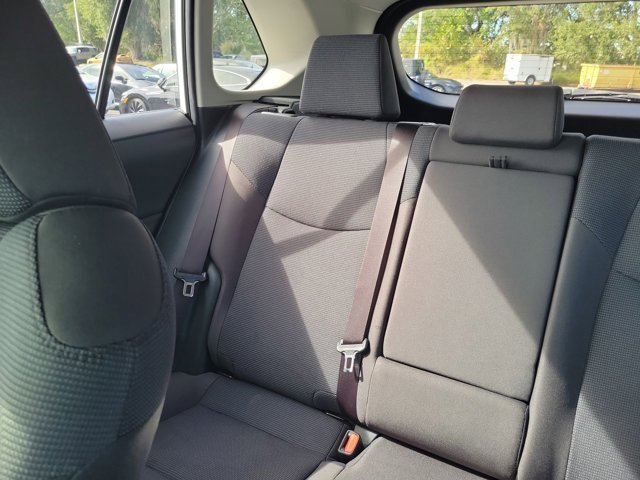 Used 2022 Toyota RAV4 LE image 4