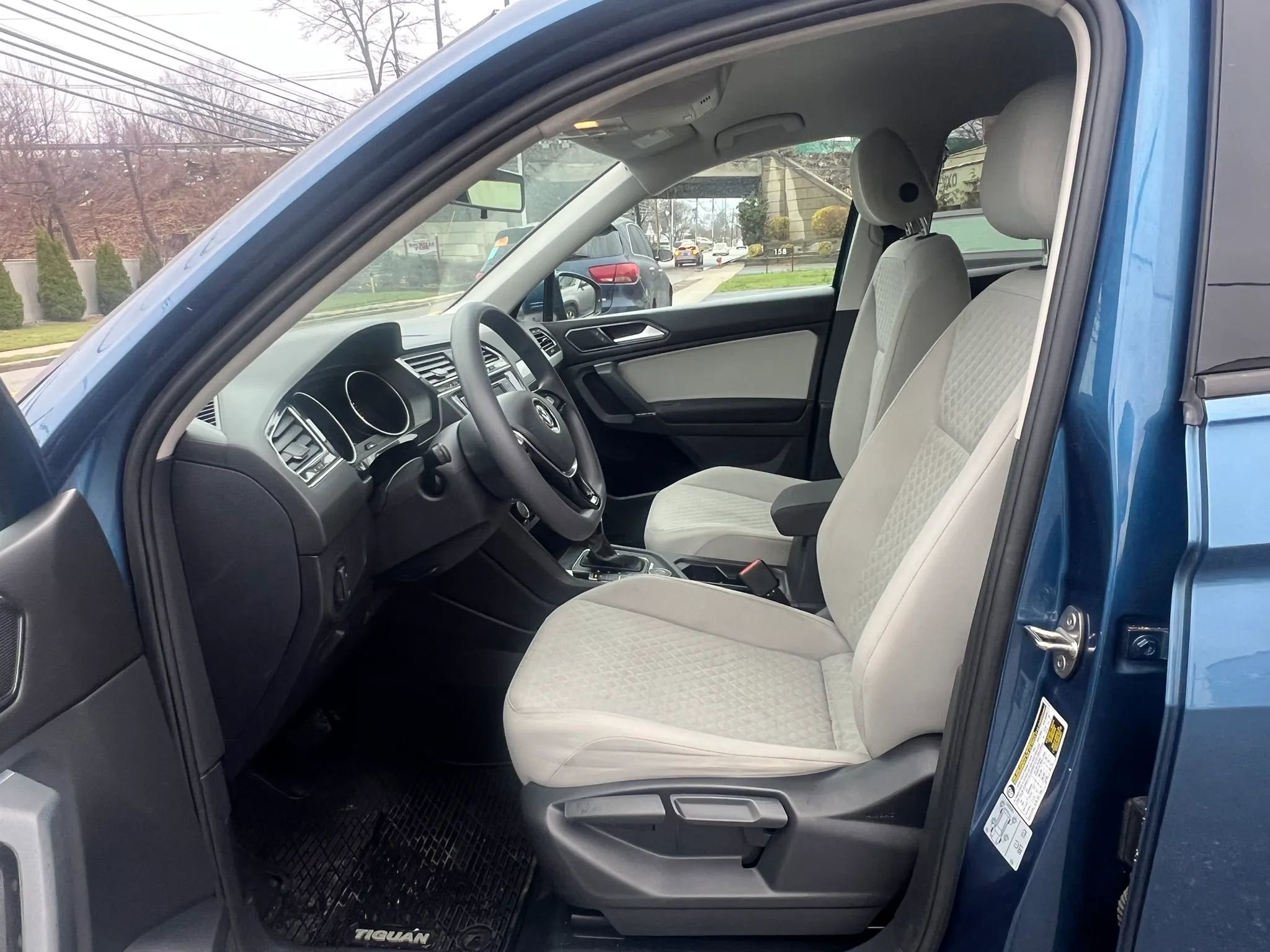 Used 2018 Volkswagen Tiguan S AWD/4WD image 27