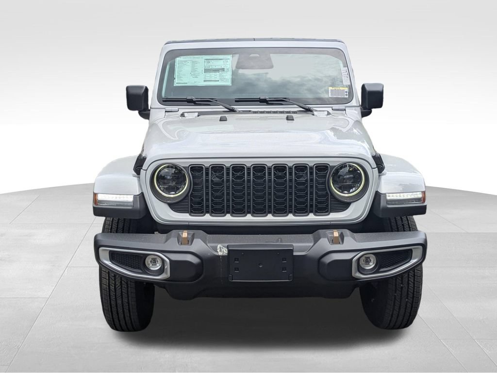 New 2026 Jeep Gladiator Sport AWD/4WD image 8