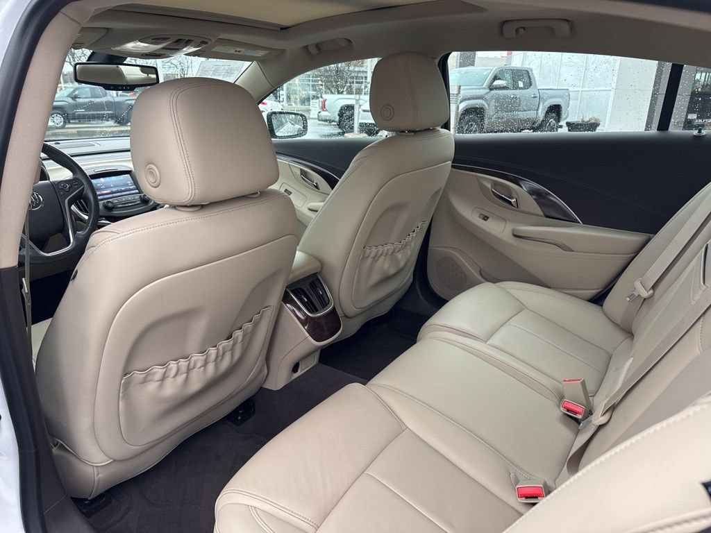 Used 2015 Buick LaCrosse Leather image 18