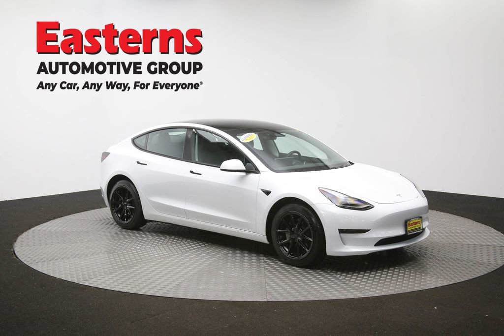 Used 2023 Tesla Model 3 Standard Range RWD image 43