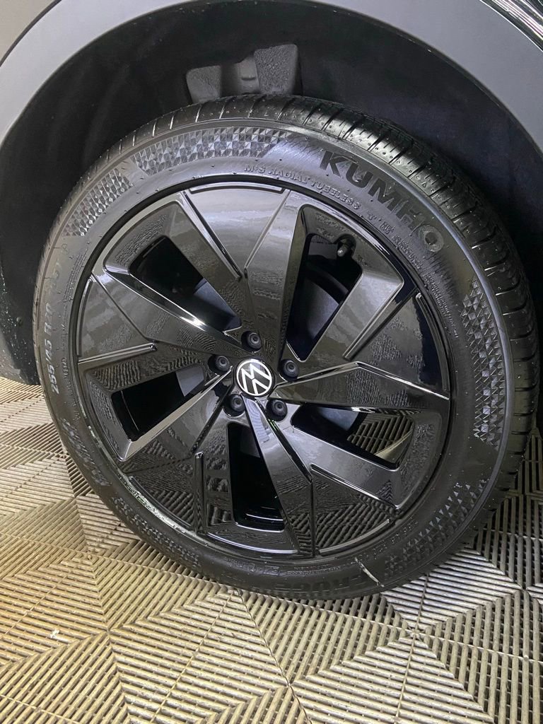 New 2026 Volkswagen ID.4 Pro S image 9